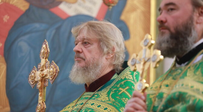 11 октября 2022 года протоиерей Сергий Киселев сослужил митрополиту Каширскому Феогносту в Покровском Хотькове монастыре.