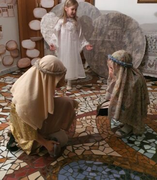 В ХРАМЕ РОЖДЕСТВА ХРИСТОВА ПРОШЕЛ ПОКАЗ ДЕТСКОГО ПАСХАЛЬНОГО СПЕКТАКЛЯ